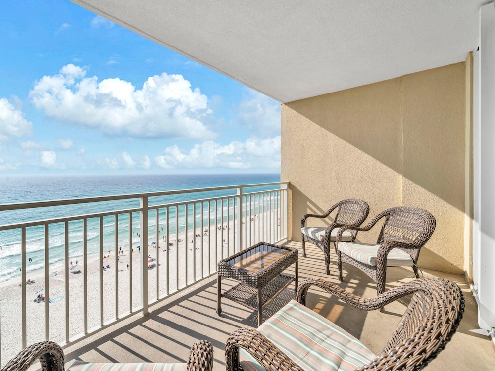 Emerald Beach 931