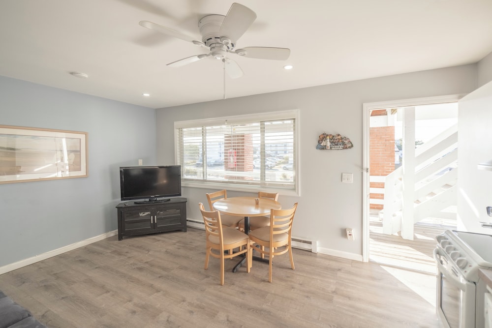 Montauk Oceanside Suites