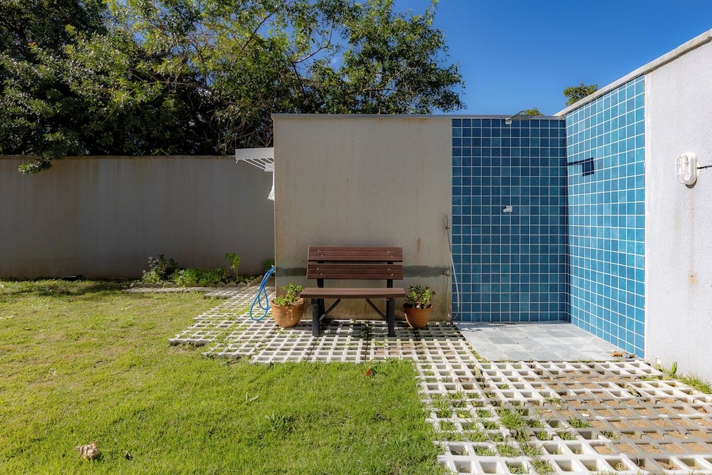 Apt pet Friendly c Garagem pr Ximo ao Beto Carrero