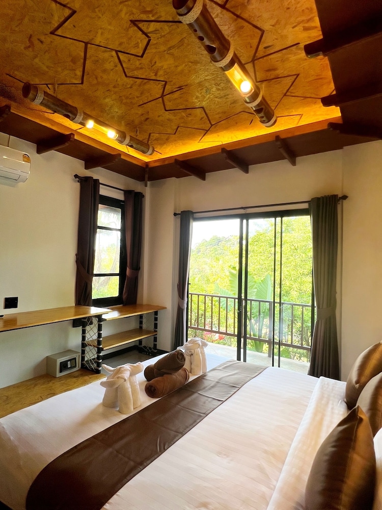 Puteri Lanta Family Villas