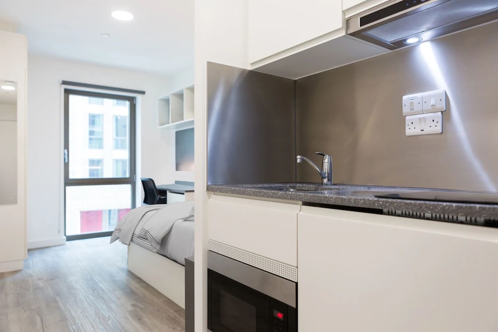 For Students Only Chic Studios and Ensuites at Chapter Highbury II in London