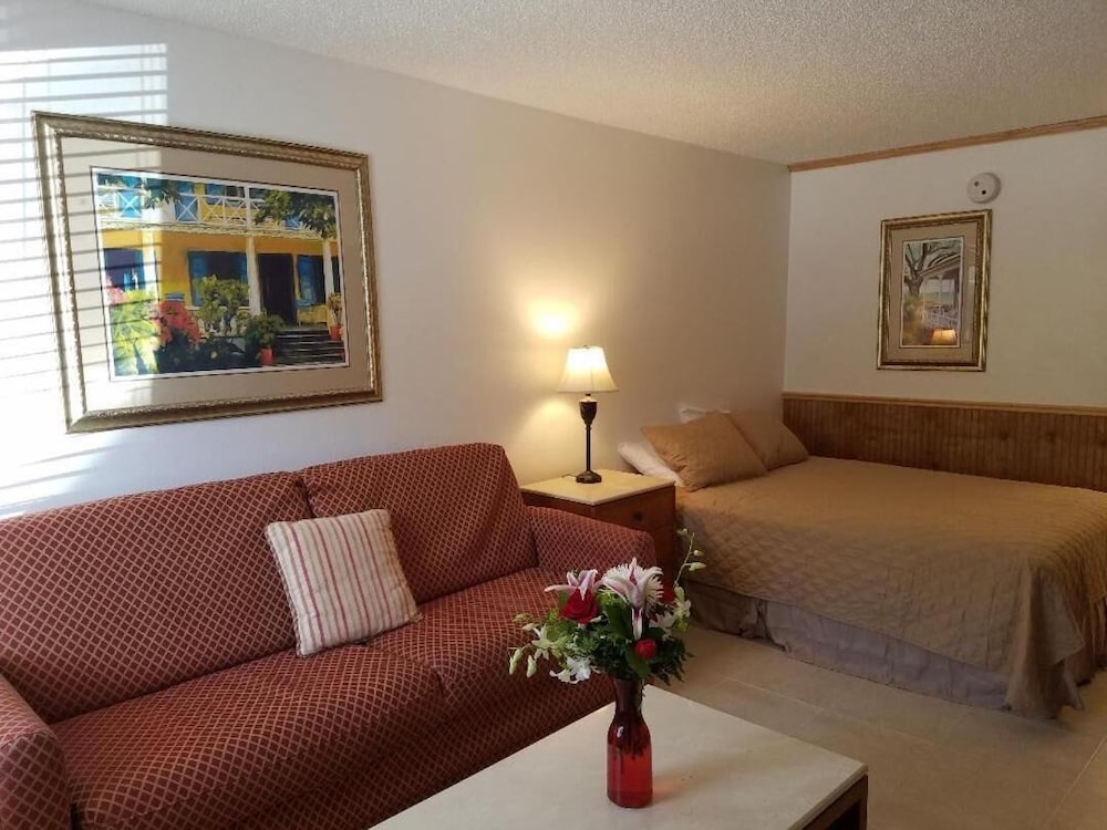 Brunswick Vacations - Extended Stay Brunswick - Property Image 12