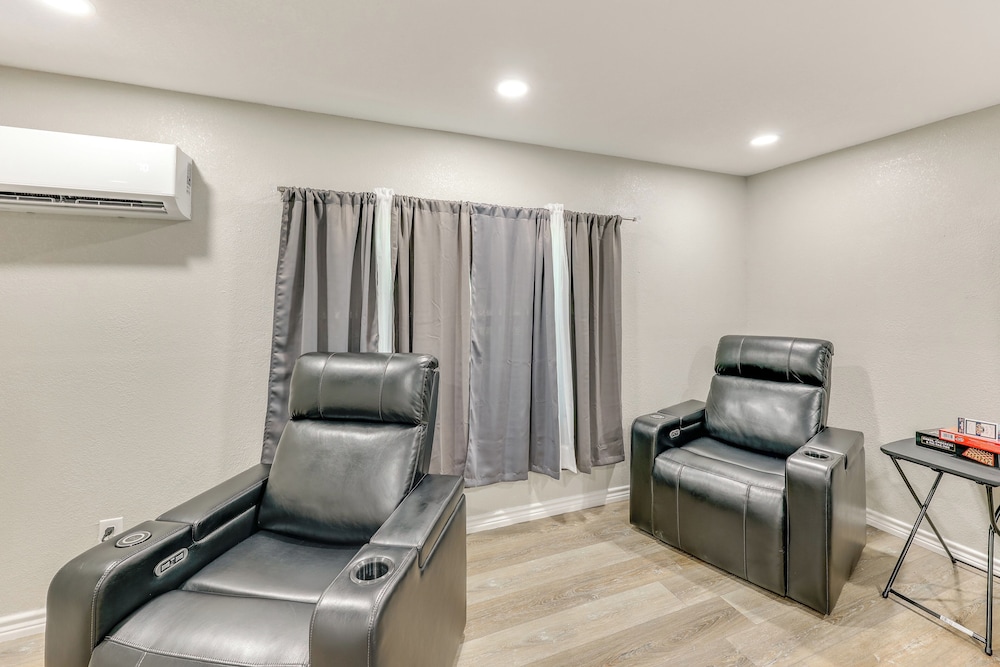 Fenced Yard: Pet-friendly Studio in New Boston!