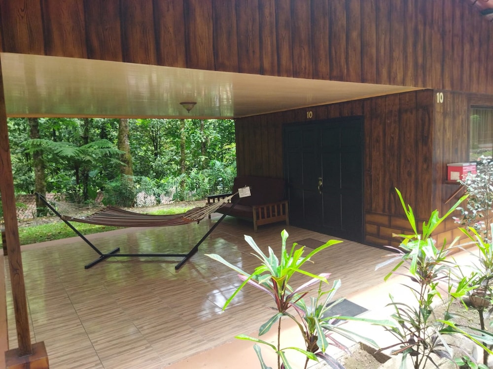 Recreo Verde Hot Springs & Spa