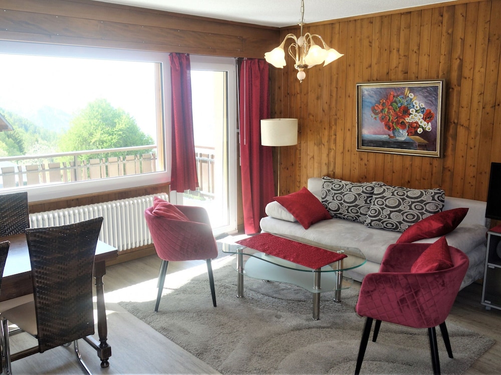 Luxury Apartment in the Heart of Valley