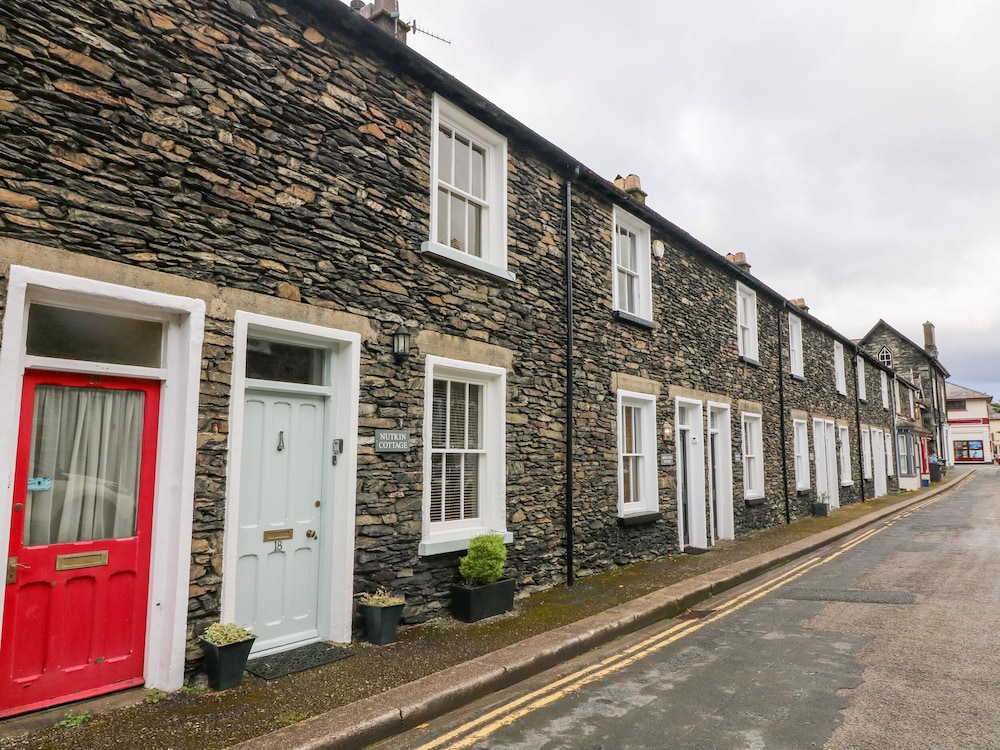 Nutkin Cottage