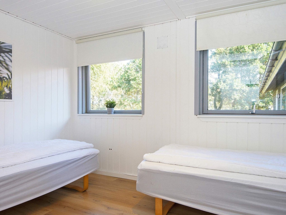Modern Retreat Near Sandholm - By Traum Ferienwohnungen view 3