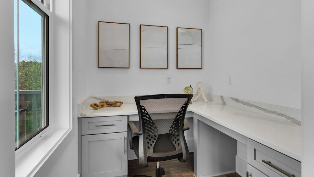 Inlet Beach Retreat With Rooftop Views, 4 Bikes + Free Attraction Tickets!