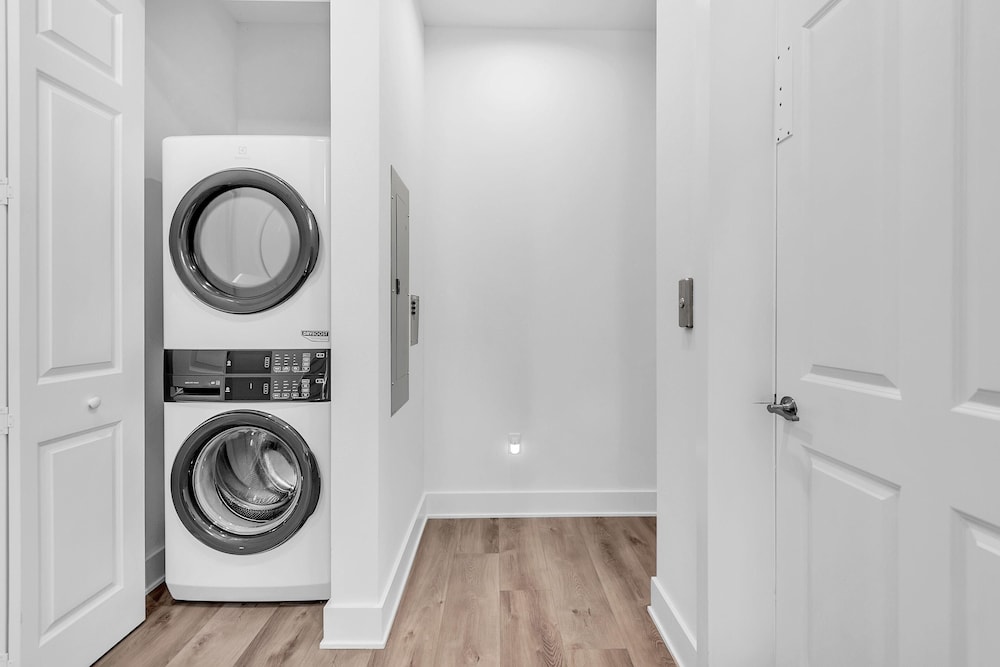 Azul Townhomes B3