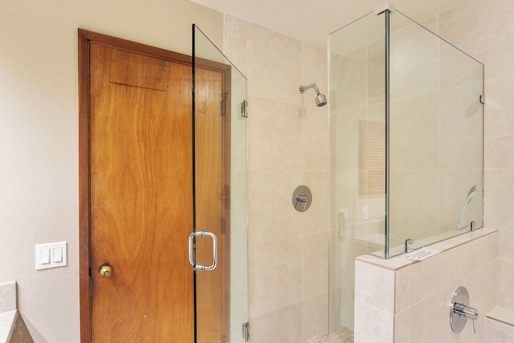 Beautiful View - Concierge Included - Close to the Pool - Vrkcv