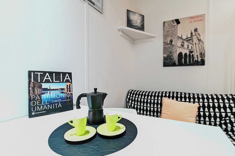 Chic apt near Duomo di Como