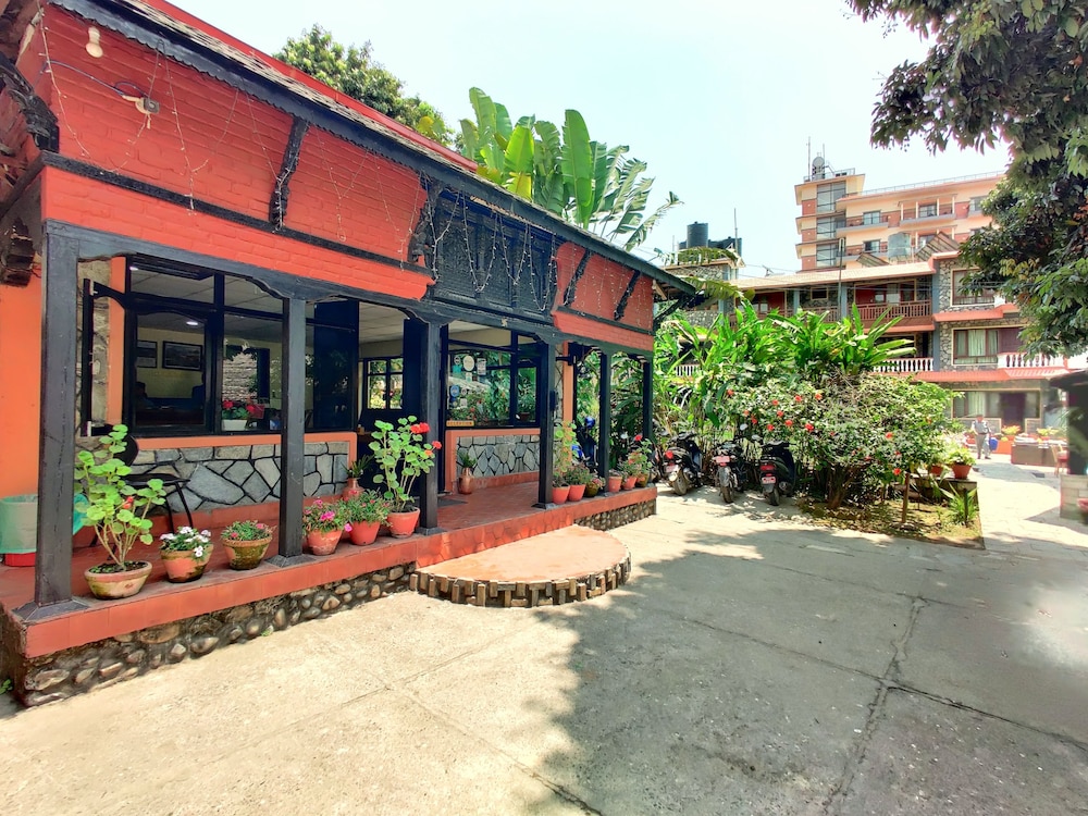 Lake View Resort