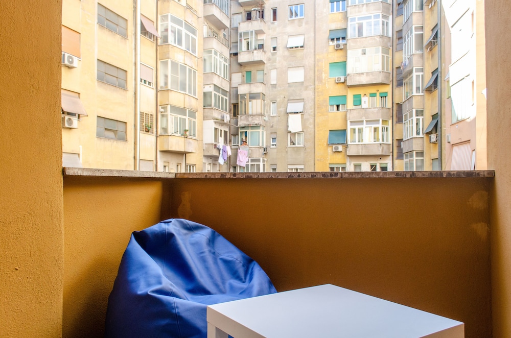 Kamchu Apartments Room With Balcony Piazza Bologna — Rome photo 4