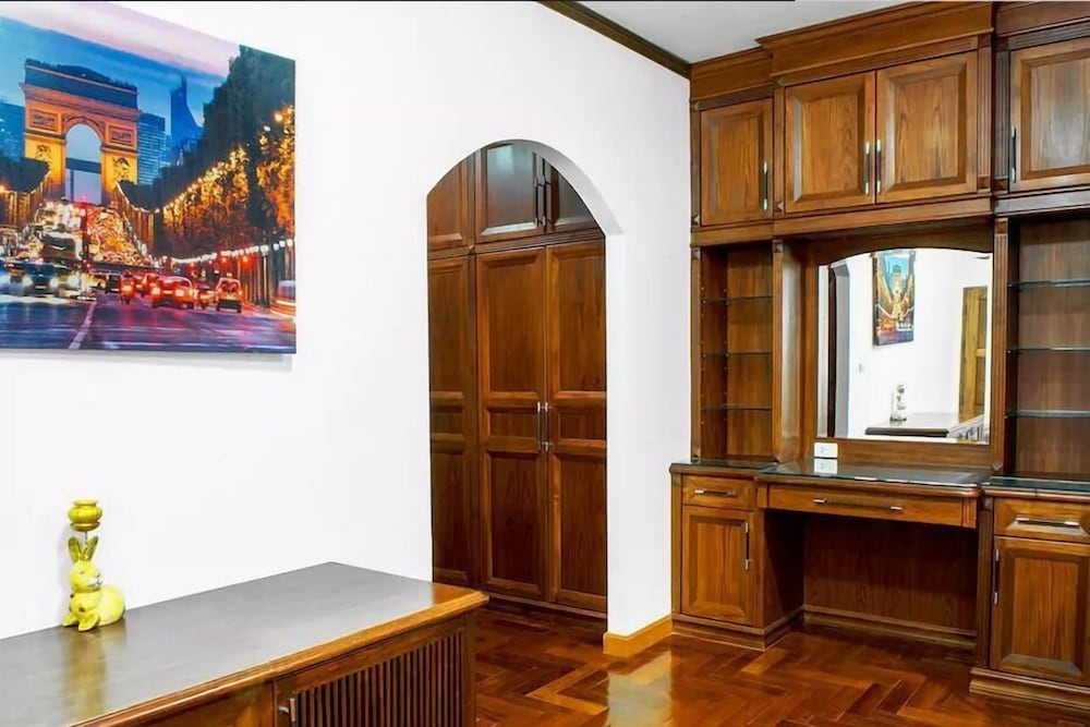 LPC Holiday Villa