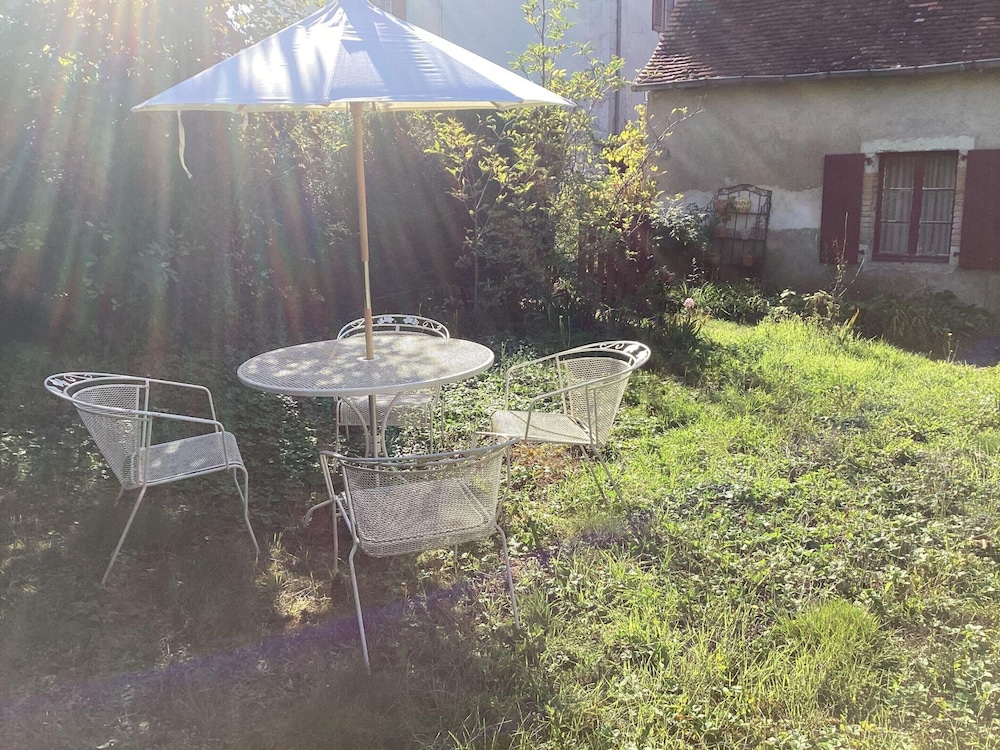 Charming Home by River Allier