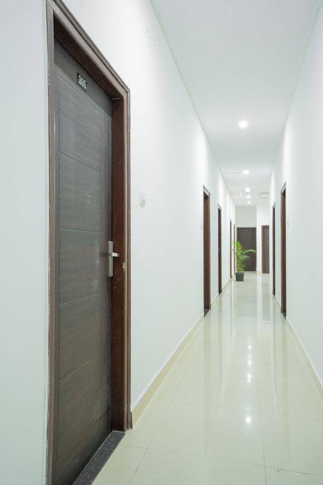 SS HOTELS