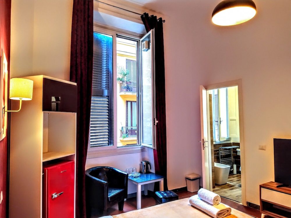 NIK King Rooms