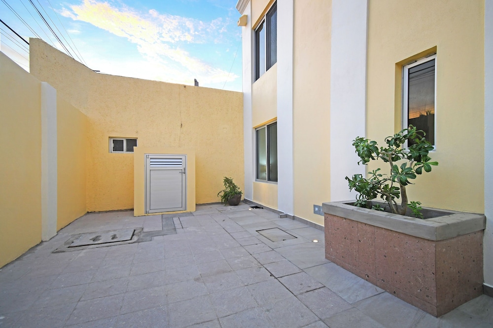 La Paz Condos with Pool 2 mi Malecon view 4