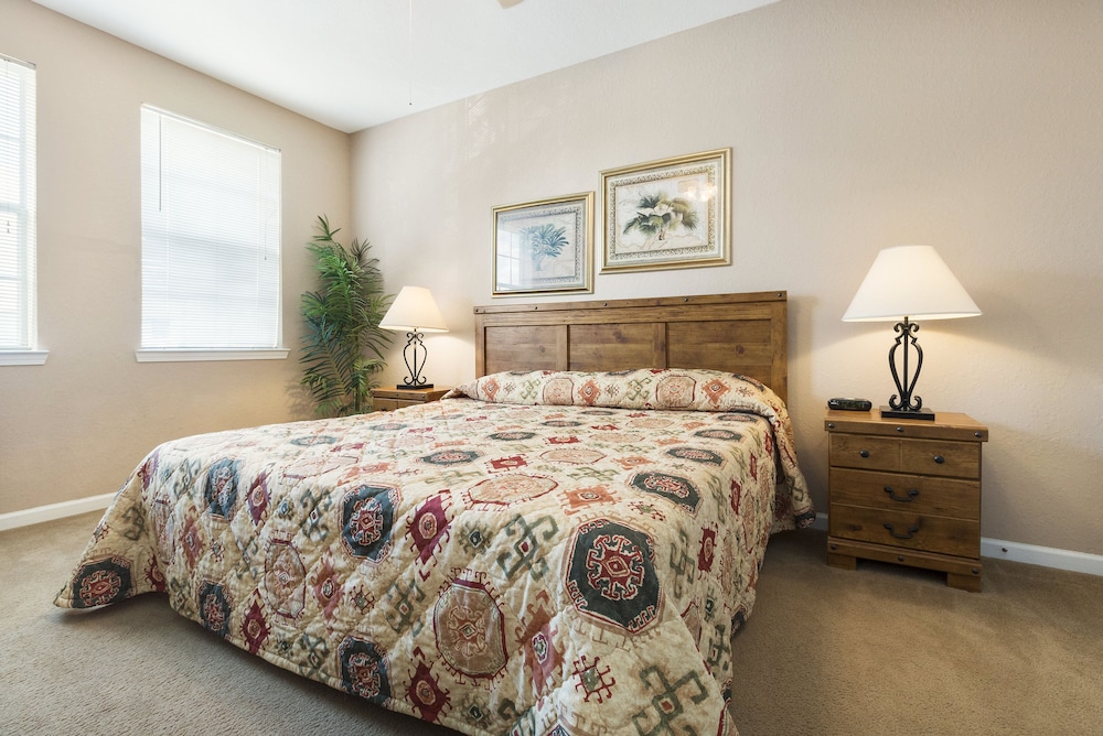 Disneys Den by VillaDirect - Image 4