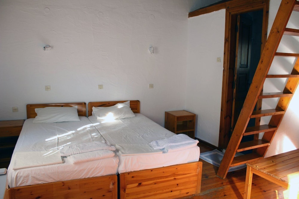Sotos Pension
