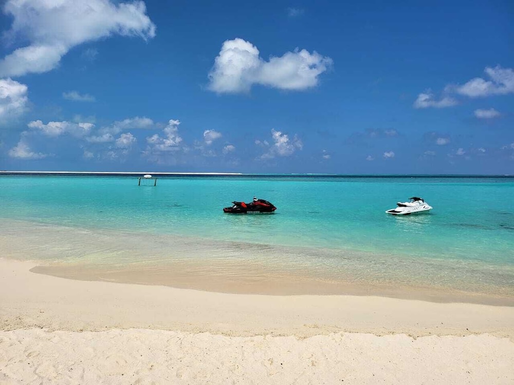 AAN Beach View
