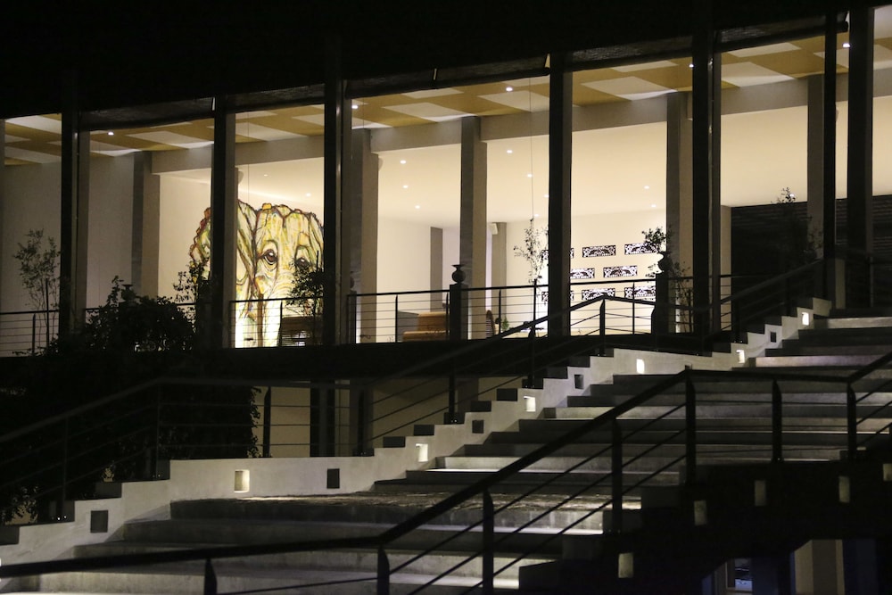 Aliya Resort & Spa