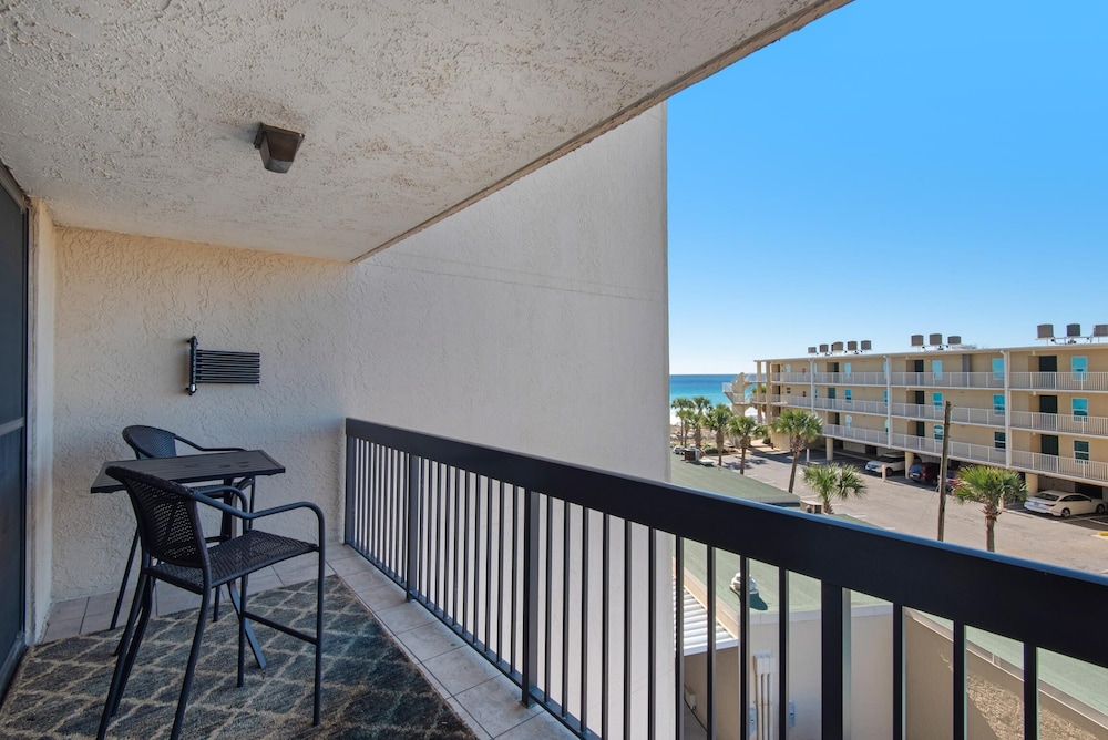 Sundestin 416