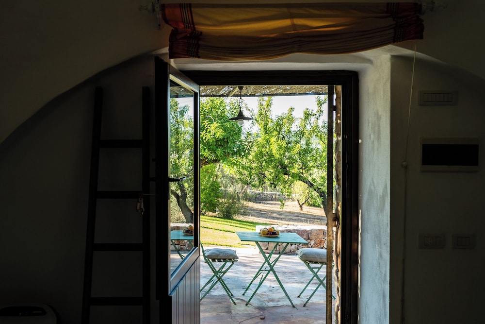Sopra i Sassi intera o singoli trulli