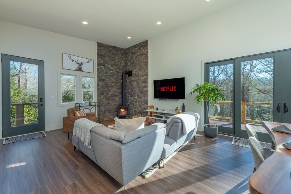 Modern Forest Retreat Sauna Fireplace Views