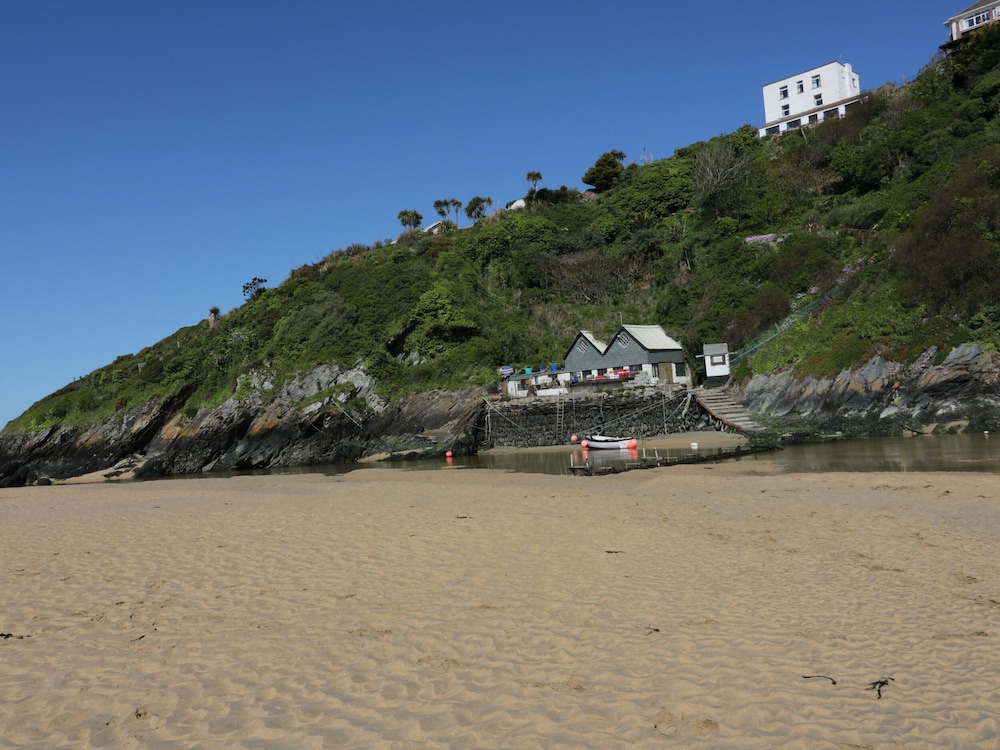 Estuary View