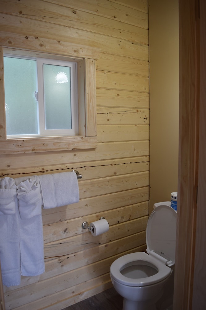 Caribou Cabins