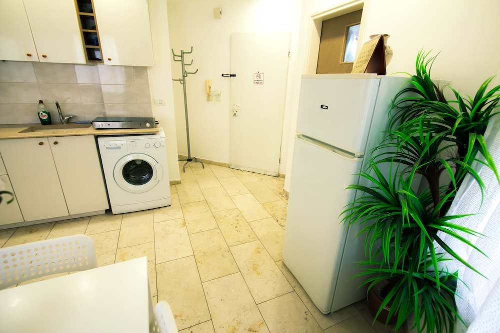 Apartment - Tel Aviv