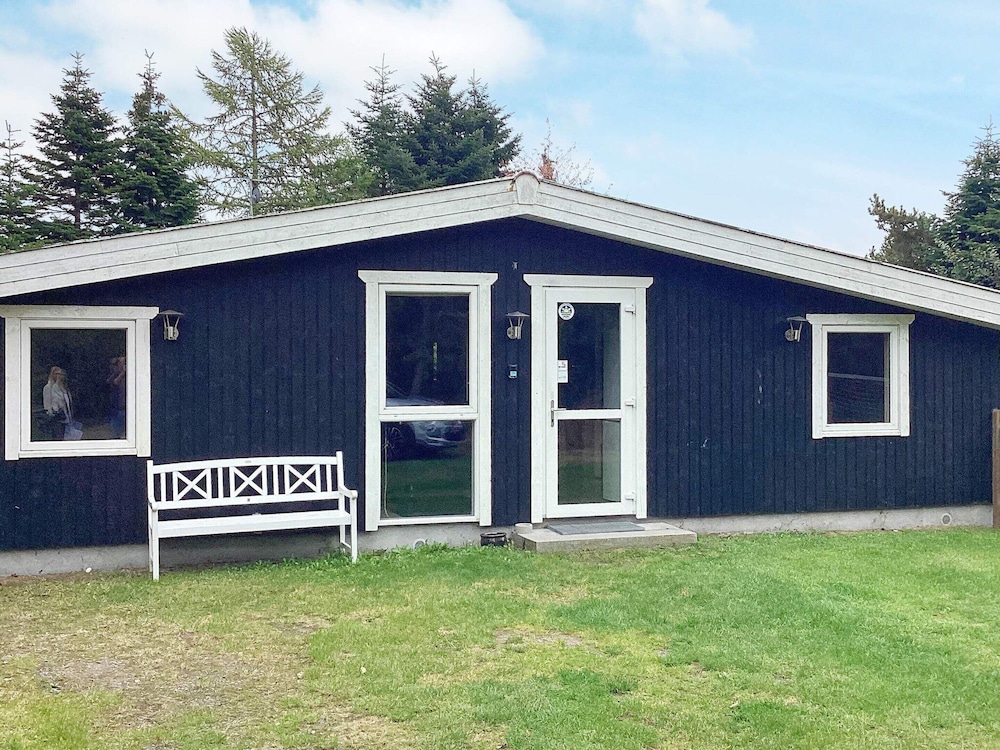 4 Star Holiday Home in Vaeggerlose