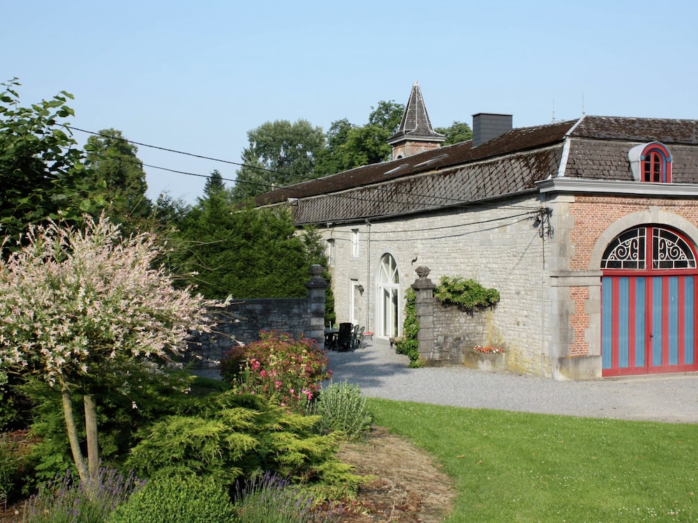 Photo 32