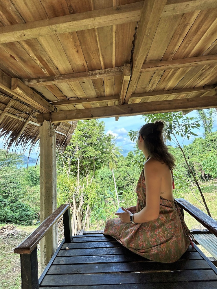 Forest Camp El Nido view 5