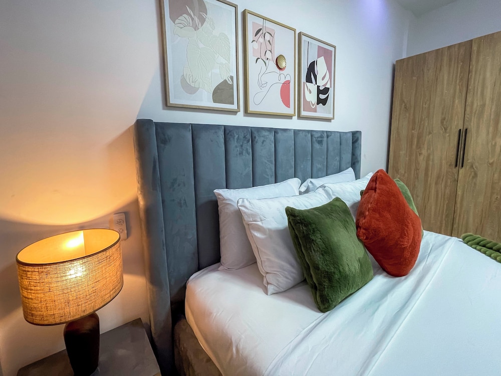 Serenity Haven - 2-bed Home Away From Home Apmt