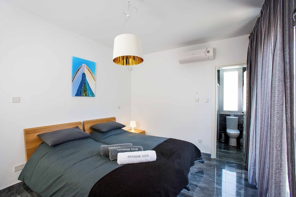 Villa Aqua Paphos