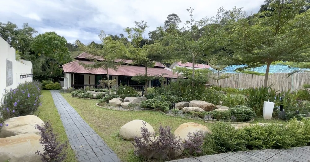 Charis Janda Baik Villas photo 1