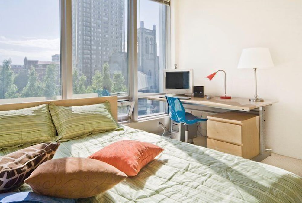 MondeLiving City Condo - Image 1