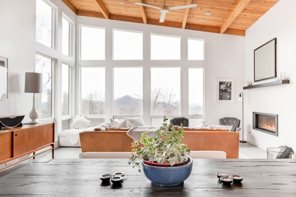 Luxury Retreat in the Clouds Jaw-dropping Views