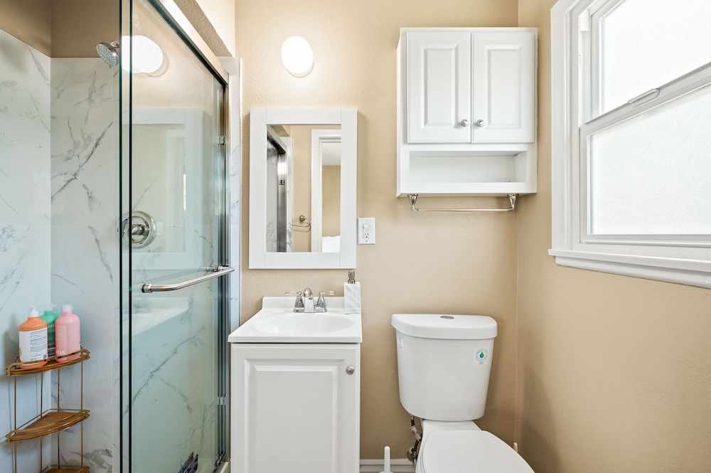 Cozy Getaway Bright Clean Fully Equipped