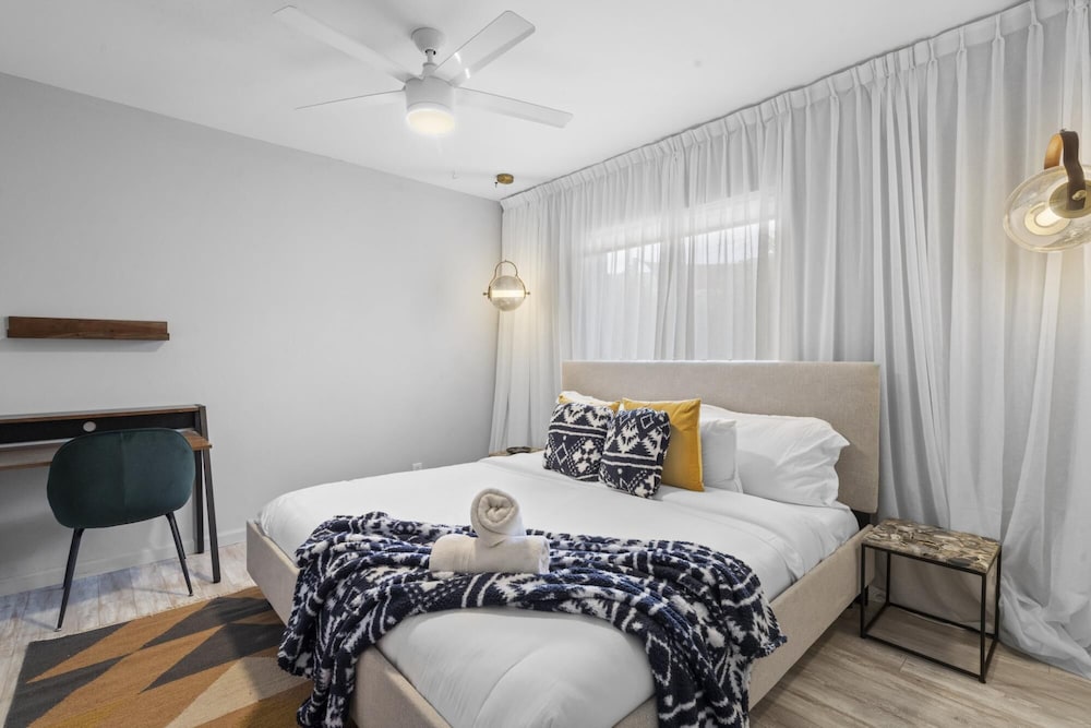 Mid Century Stunner by Homeslice Stays
