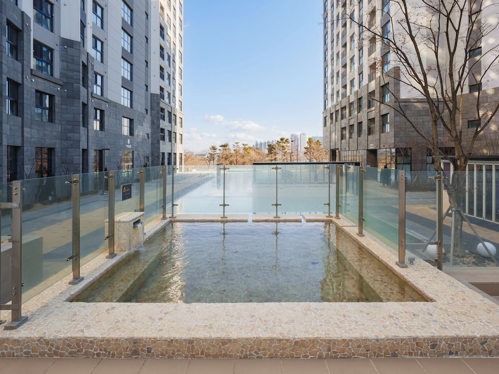 Le collective Sokcho Central