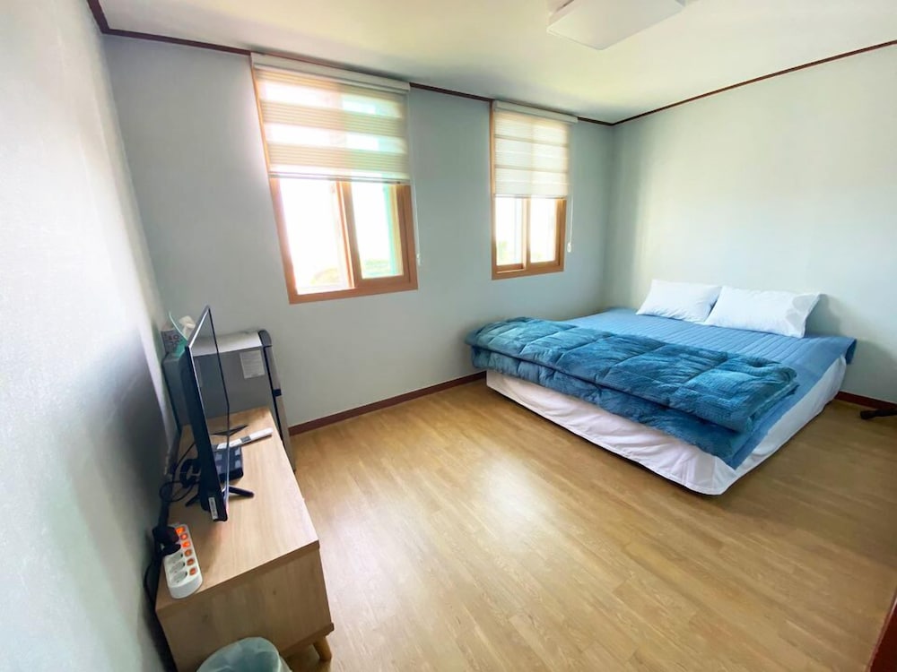 Sanbangsan Parktel - Hostel view 5