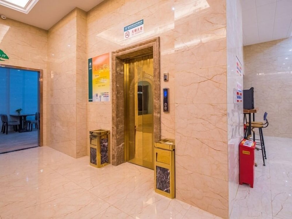 GreenTree Inn Nantong Chongchuan District Middle Changjiang Road Express Hotel