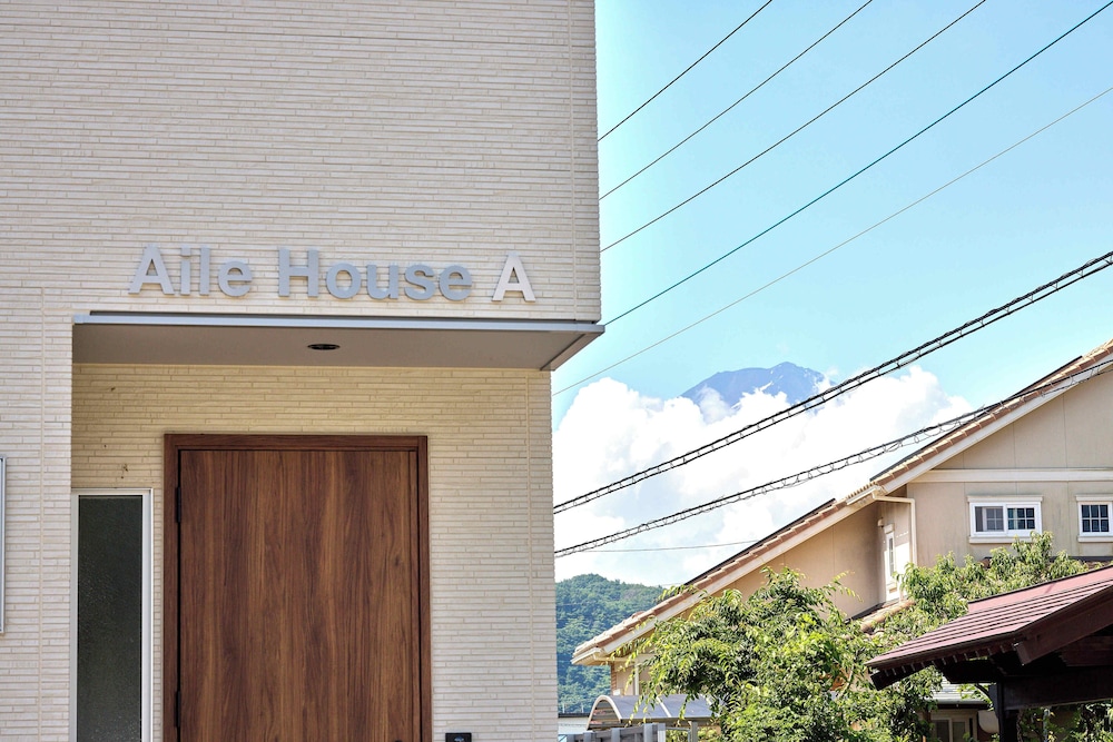 AileHouse A・B