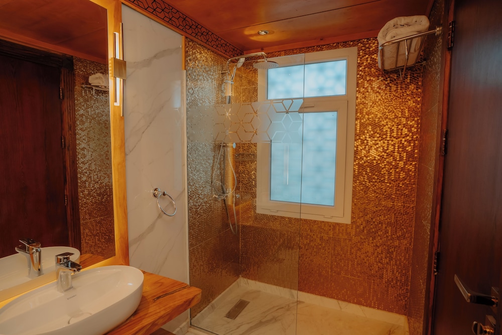 Azhar Dahabiya Luxury Suites
