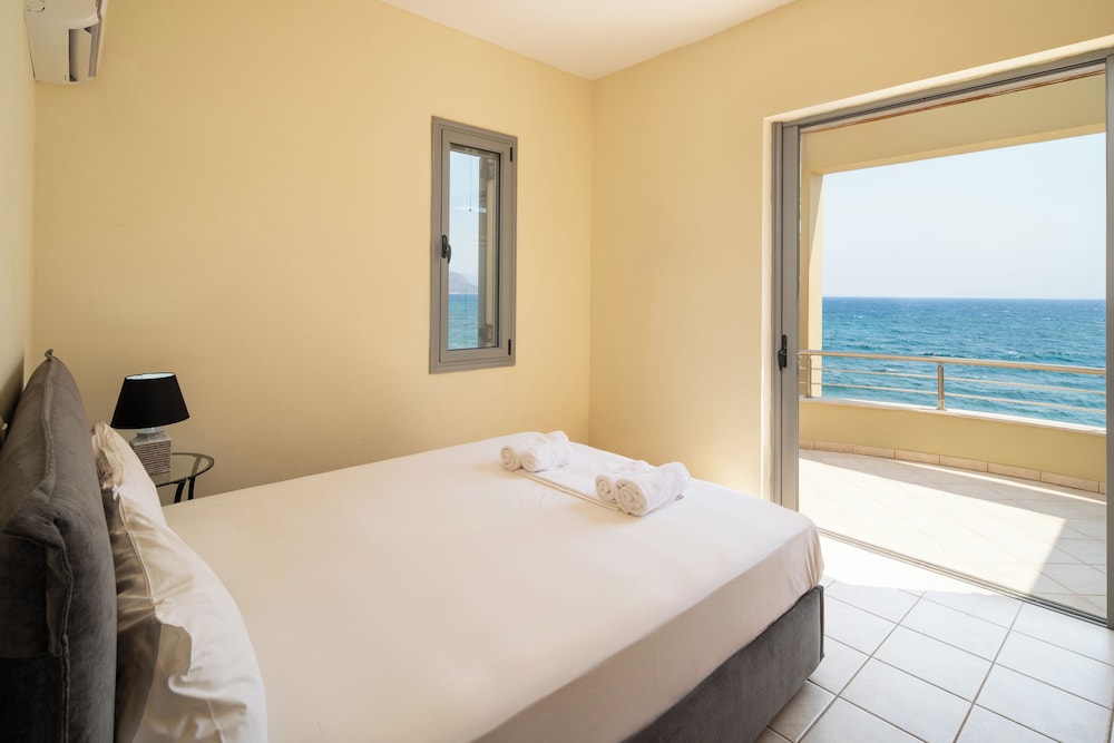 Aggeliki House by The Sea