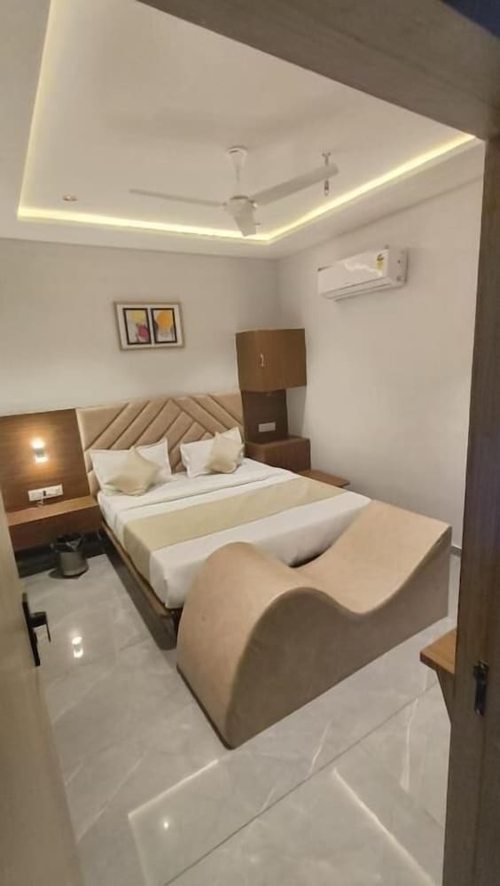 Hotel Royal Look