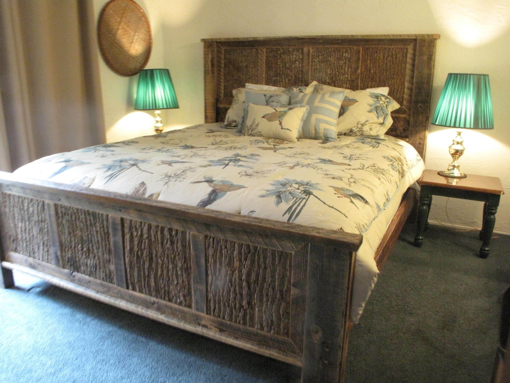 Snow Summit Townhouse Rentals & Sales
